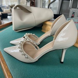 Pearl-Embellished Patent Pointed-Toe Heels in Cream